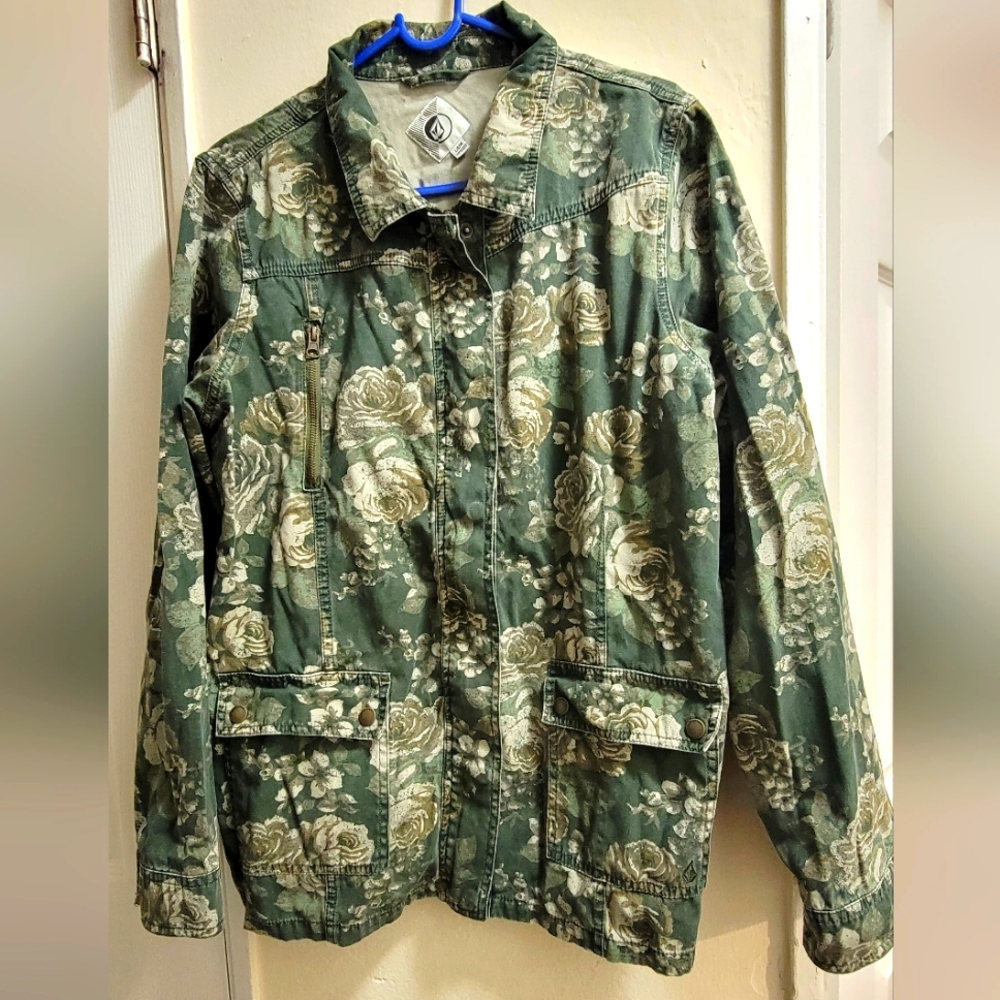 Floral Green volcom jacket L